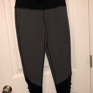 grey/black leggings